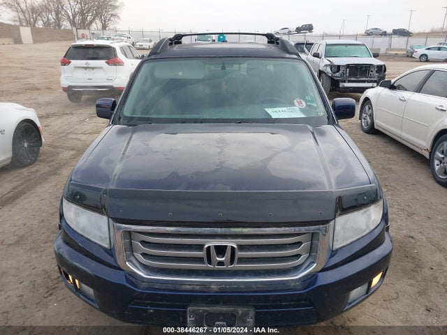 2013 HONDA RIDGELINE RTL VIN: 5FPYK1F51DB017720