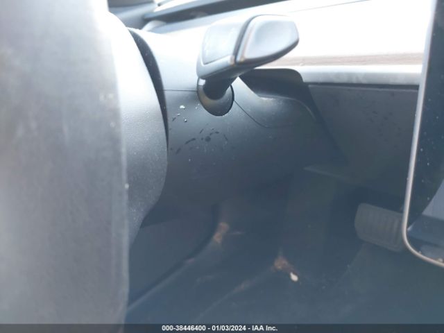 5YJ3E1EA4LF661512 Tesla MODEL 3