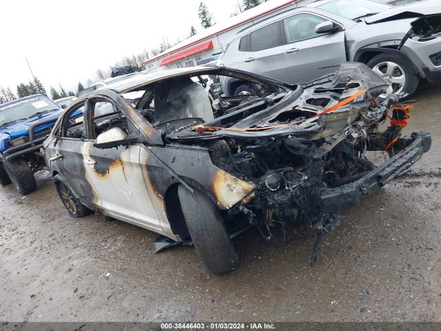 Hyundai SONATA SE 2016 5NPE24AF1GH261516 Image 1