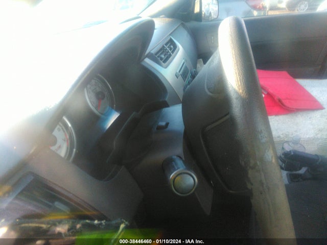 2011 FORD FOCUS SE VIN: 1FAHP3FN8BW160409