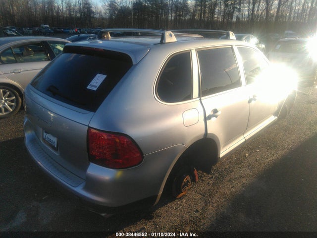 2004 PORSCHE CAYENNE WP1AB29P34LA65888 Photo 3