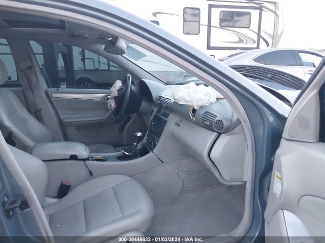 2005 MERCEDES-BENZ C 230 KOMPRESSOR SPORT VIN: WDBRF40J95F579353