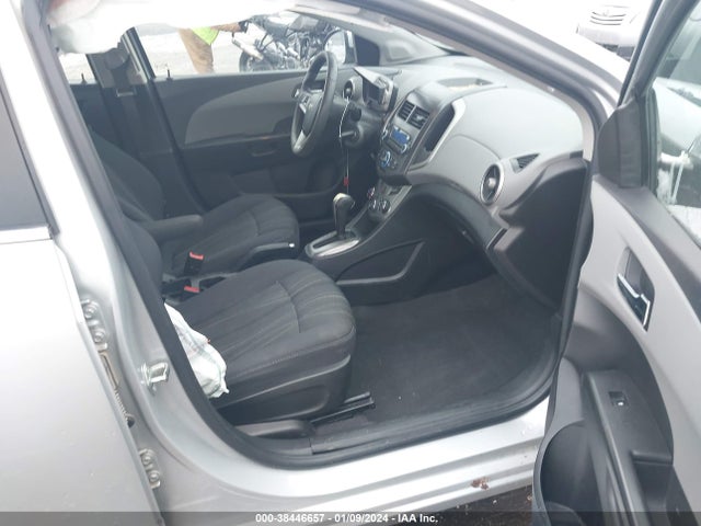Chevrolet Sonic Lt Auto 2014 1G1JC6SH9E4191251 Image 5