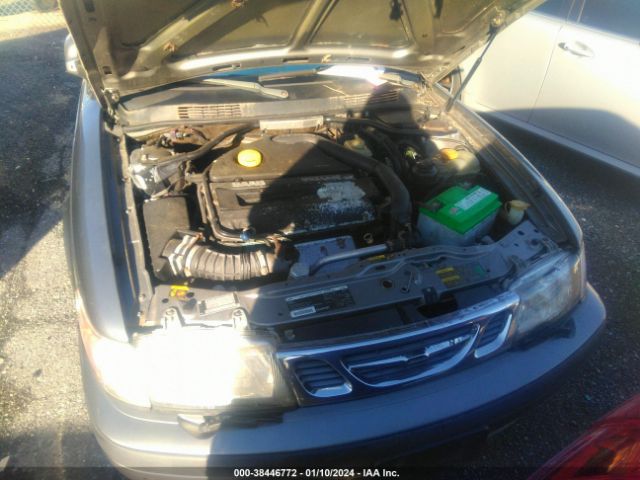 2001 SAAB 9-3 YS3DF58K412047338 Photo 9