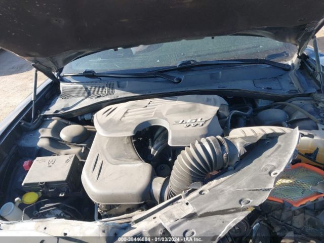 2C3CDXHG8JH133389 Dodge Charger Sxt Plus Rwd