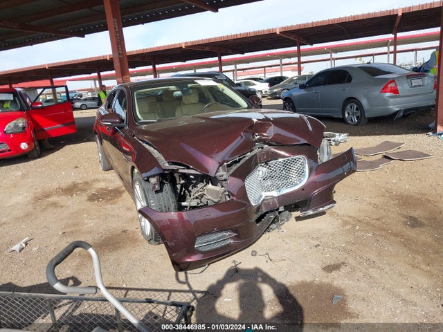 2011 JAGUAR XJ SAJWA2GB5BLV16724 Photo 0