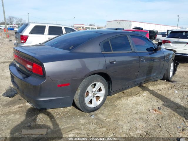2C3CDXBG0EH325968 Dodge Charger Se