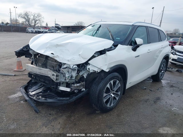 Toyota Highlander Hybrid Xle 2021 5TDGBRCH2MS529225 Image 2