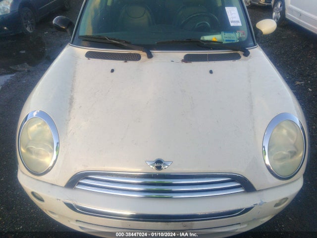2005 MINI COOPER WMWRC33545TK61125 Photo 9