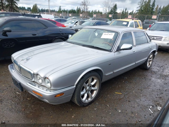 2001 JAGUAR XJ SAJDA25B51MF22853 Photo 1