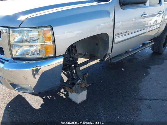 2011 CHEVROLET SILVERADO 1500 LT VIN: 3GCPCSE06BG328371