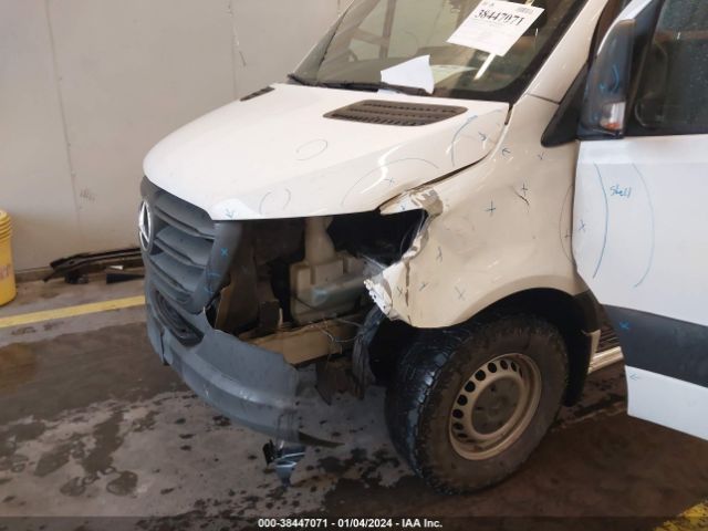 W1W40CHY7MT051890 Mercedes-Benz Sprinter 2500 High Roof I4