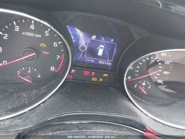 KNDMC5C15J6376217 KIA SEDONA EX