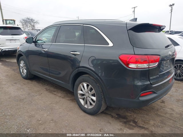 2017 KIA SORENTO 2.4L LX VIN: 5XYPG4A38HG273591