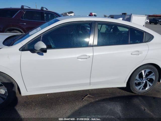 4S3BWAC64P3010505 Subaru Legacy Premium