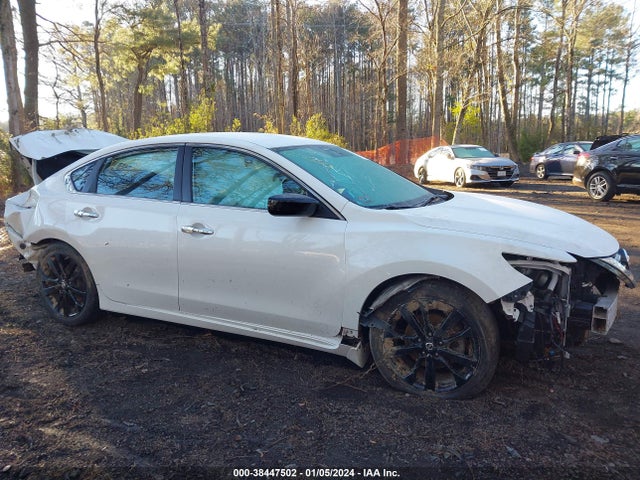 2017 NISSAN ALTIMA 2.5 SR VIN: 1N4AL3AP7HN357396