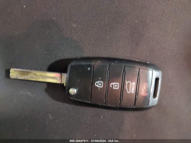 KNDJN2A24F7811673 KIA Soul