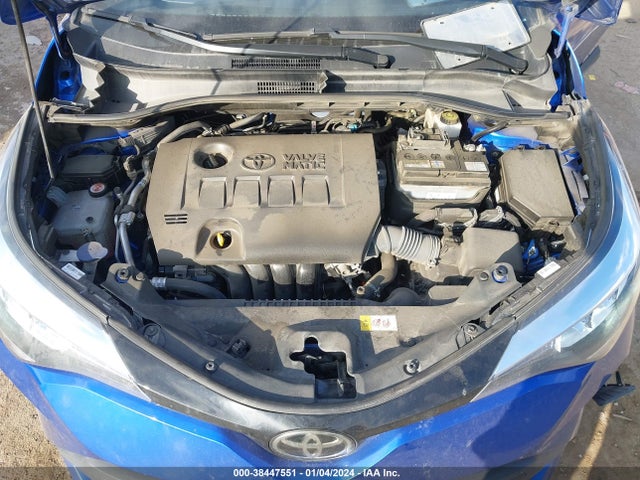 Toyota C-HR XLE 2021 NMTKHMBX5MR140176 Image 10