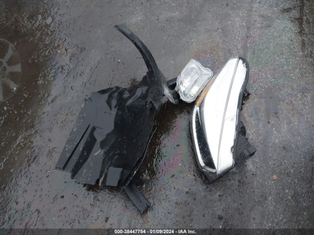 1FMCU0GD5JUD07115 Ford ESCAPE SE