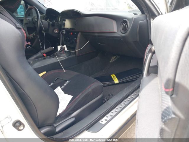Scion FR-S 2016 JF1ZNAA15G8701673 Image 5