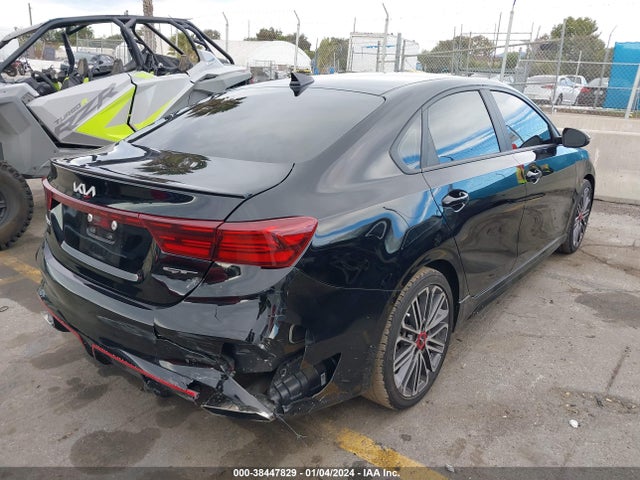 KIA FORTE GT 2022 3KPF44AC1NE503114 Image 4