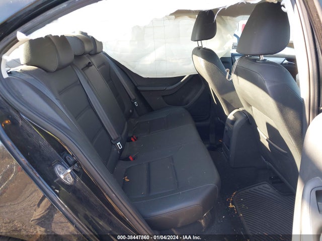 2017 VOLKSWAGEN JETTA 1.4T SE VIN: 3VWDB7AJ5HM247631