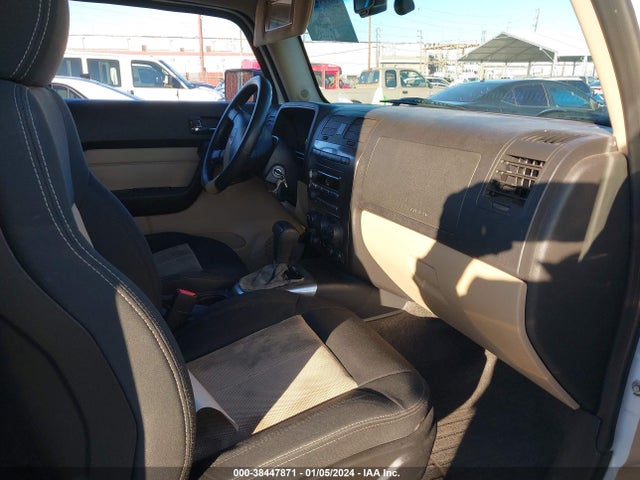 2006 HUMMER H3 SUV VIN: 5GTDN136X68197500