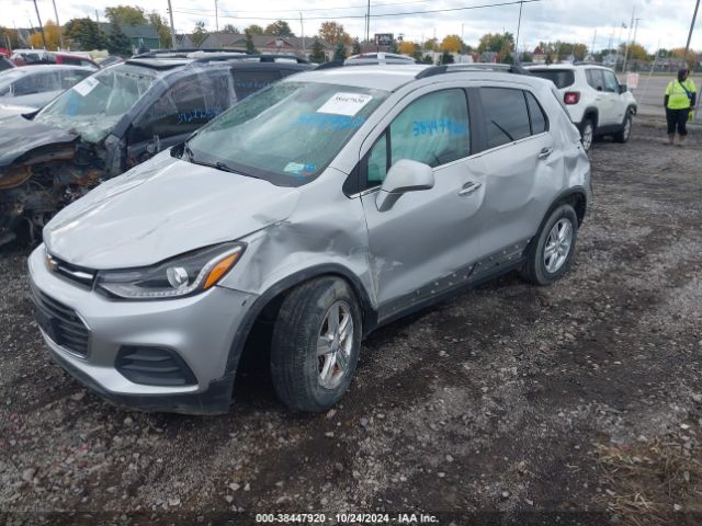 KL7CJLSB8JB548194 Chevrolet Trax Lt
