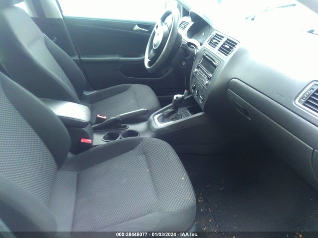2014 VOLKSWAGEN JETTA 2.0L S VIN: 3VW2K7AJ7EM219025