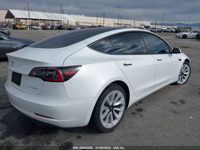 5YJ3E1EB1NF136239 Tesla Model 3 Long Range Dual Motor All-wheel Drive