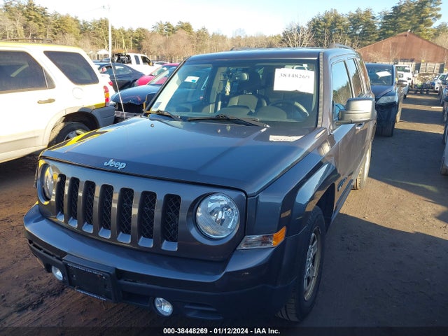 1C4NJRBB9HD105694 Jeep Patriot Sport 4x4