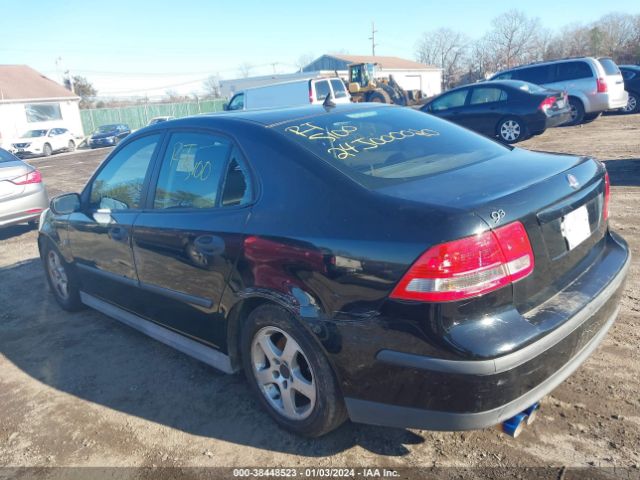 2004 SAAB 9-3 YS3FB49S141010559 Photo 2