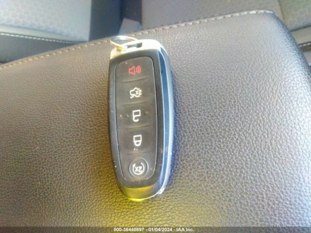 1FMCU9GD3KUB09560 Ford ESCAPE SE