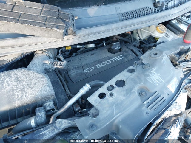 Chevrolet Sonic Lt Auto 2015 1G1JC5SGXF4140179 Image 10