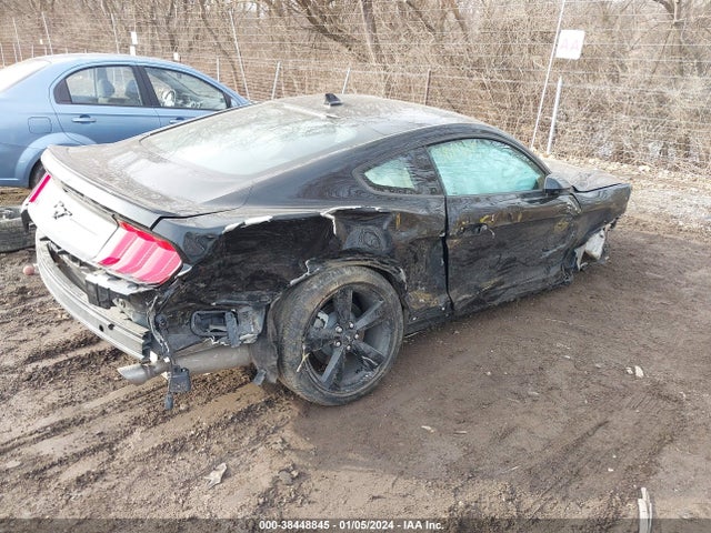 Ford Mustang Ecoboost Fastback 2022 1FA6P8TH4N5149033 Image 4