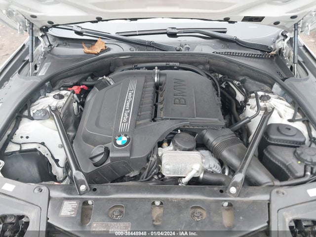 BMW 535i Xdrive 2014 WBA5B3C56ED530186 Image 10