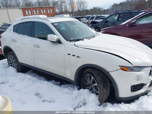 ZN661YUA8HX241282 Maserati LEVANTE S