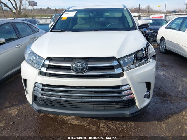 Toyota Highlander Limited 2018 5TDYZRFHXJS235854 Image 12