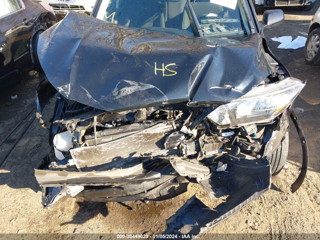 Honda HR-V LX 2018 3CZRU6H31JG710321 Image 10