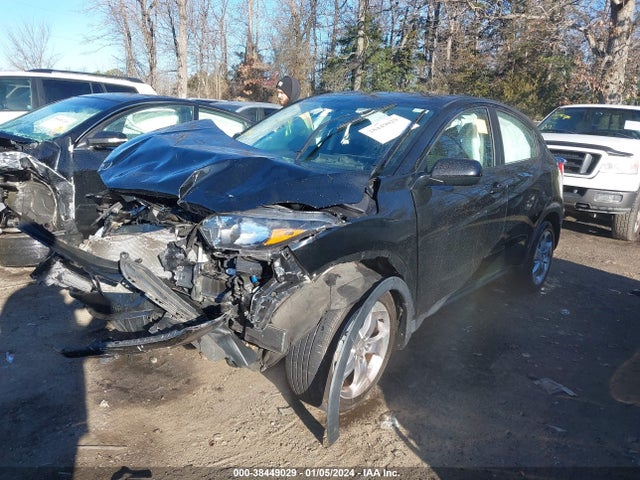 Honda HR-V LX 2018 3CZRU6H31JG710321 Image 2