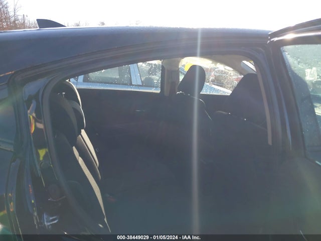 Honda HR-V LX 2018 3CZRU6H31JG710321 Image 8