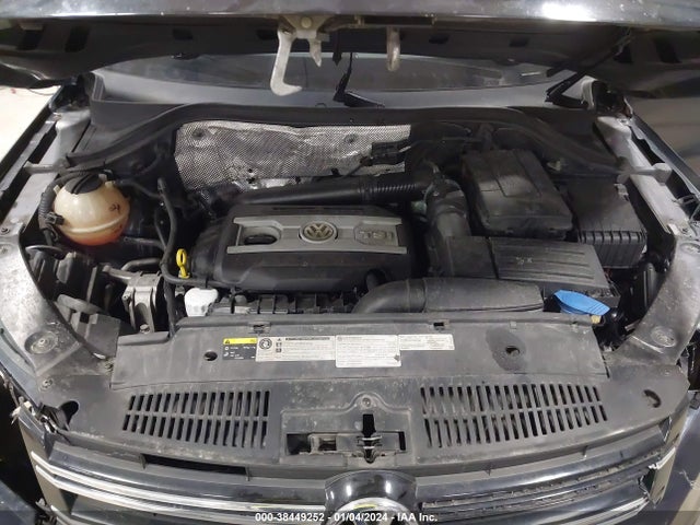 WVGAV7AX9HK028921 Volkswagen Tiguan 2.0t/2.0t S