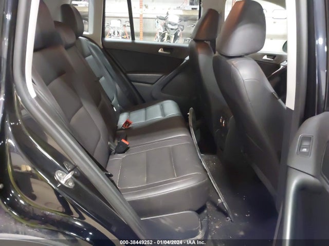 WVGAV7AX9HK028921 Volkswagen Tiguan 2.0t/2.0t S