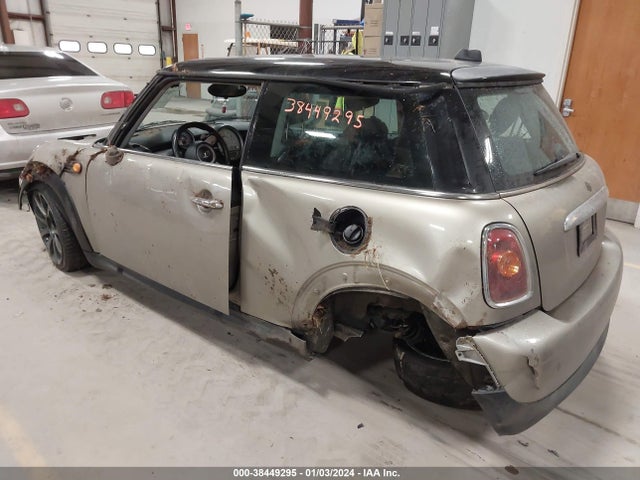 2009 MINI COOPER WMWMF33529TW75057 Photo 5