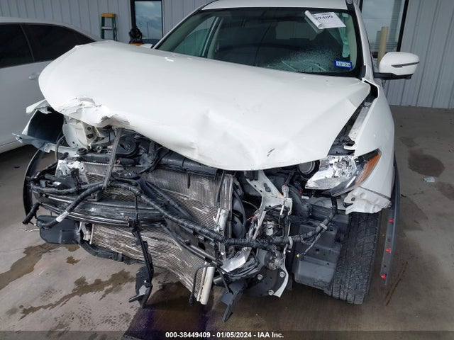 2017 NISSAN ROGUE SV VIN: 5N1AT2MT4HC881058