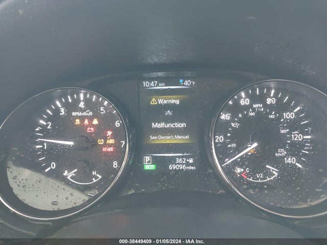 2017 NISSAN ROGUE SV VIN: 5N1AT2MT4HC881058
