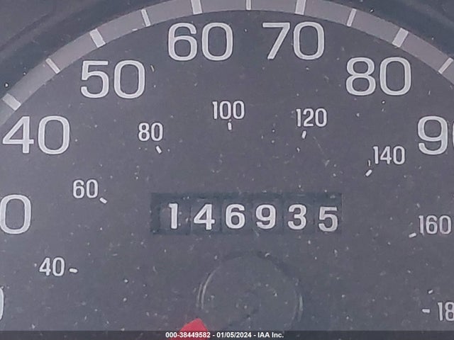 2002 FORD CROWN VICTORIA STANDARD VIN: 2FAFP73W12X139286