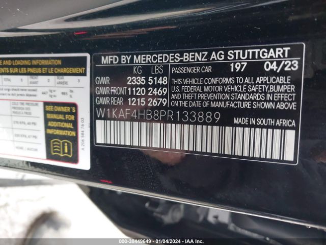 W1KAF4HB8PR133889 Mercedes-Benz C 300 4matic
