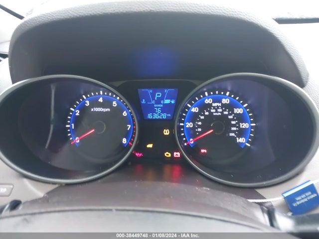 2011 HYUNDAI TUCSON GLS VIN: KM8JUCAC3BU130686