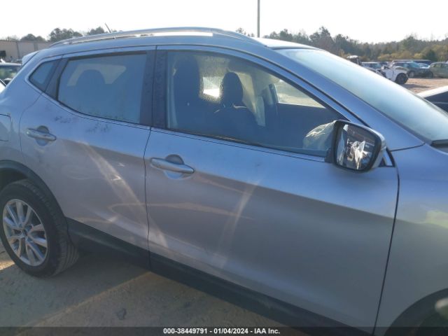 JN1BJ1CV4LW549062 Nissan Rogue Sport Sv Fwd Xtronic Cvt